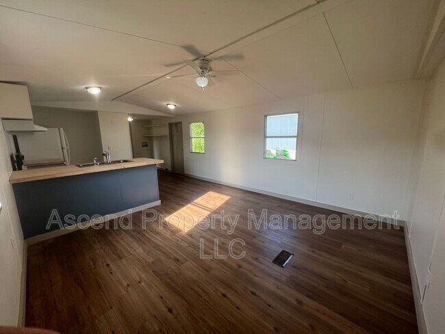Building Photo - 41 El Fredda Ln
