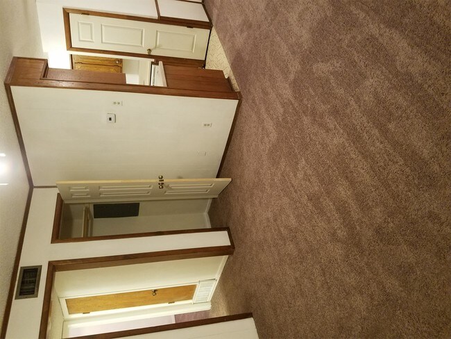 Foto del edificio - 320 Pearl St