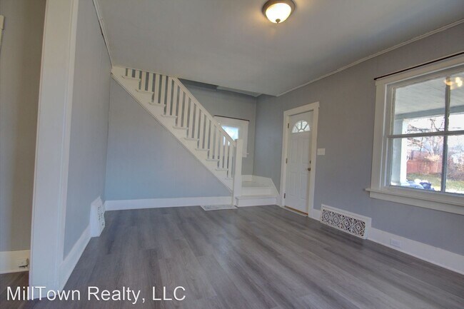 Building Photo - 2 br, 1 bath House - 1233 Eastern Ave