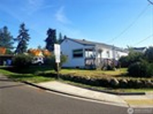 Foto del edificio - 4Bd/1Ba SeaTac House