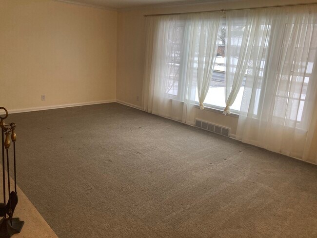 Foto del edificio - 3409 N Bigelow St