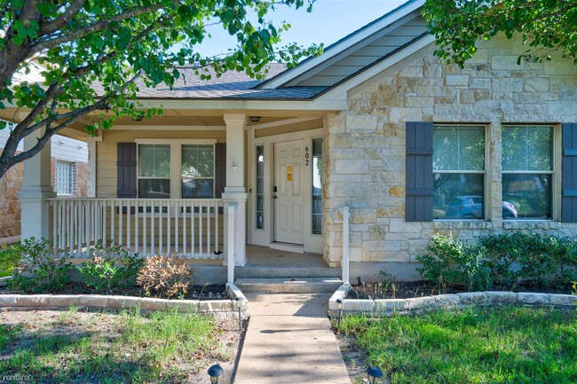 Building Photo - 3 br, 2 bath House - 602 Brazos Bend Dr