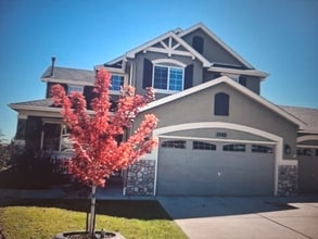 Building Photo - 7743 Canyon Oak Dr