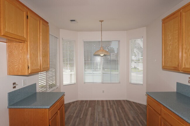 Foto del edificio - 14752 Eaglehead Mountain Dr