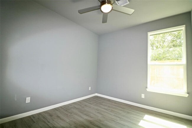 Building Photo - 4238 Aledo St