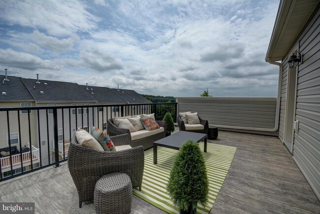 Foto del edificio - 8603 Stone Hill Ln