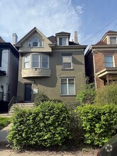 Building Photo - 5552 Avondale Pl