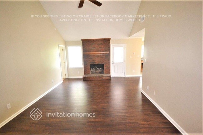 Foto del edificio - 4171 Whitney Pl NW