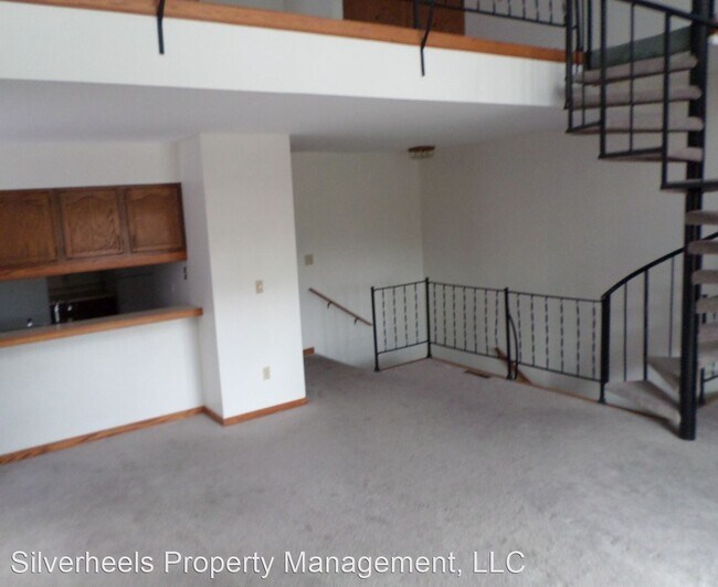 Building Photo - 3 br, 2 bath House - 710 Belrock Avenue Ap...
