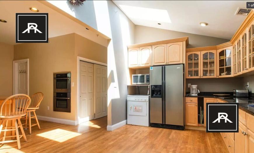 Foto principal - 4 bedroom in Boston MA 02121