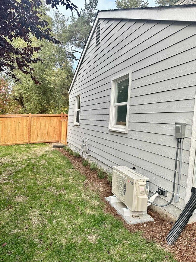 Foto del edificio - 12404 NE 95th St