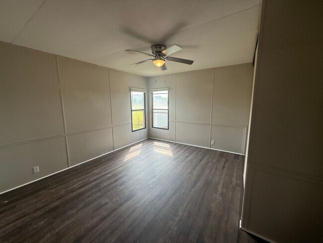Foto del edificio - Welcome Home!! 2/2 Newly Renovated Mobile ...