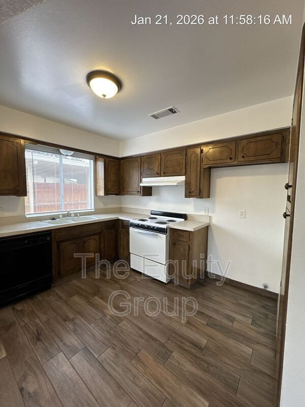 Foto del edificio - 2732 S Sallee Ct