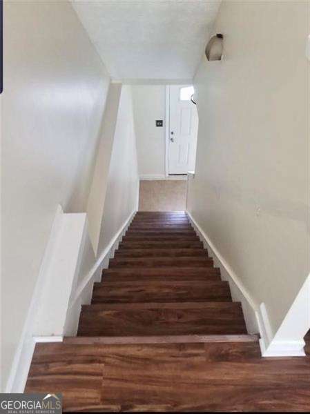 Foto del edificio - 1704 Barrington Ct