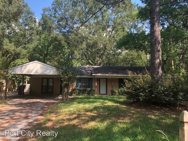 Primary Photo - 4 br, 1.5 bath House - 9525 Overlook Drive