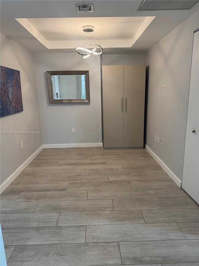 Foto del edificio - 55 SW 9th St