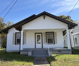 Building Photo - 1109 Adams St