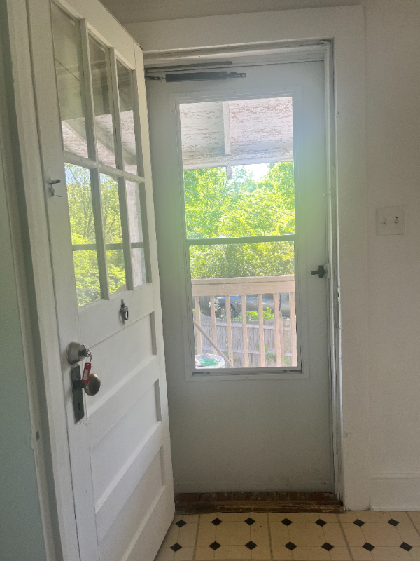 Primary Photo - 1707 Wright Ave