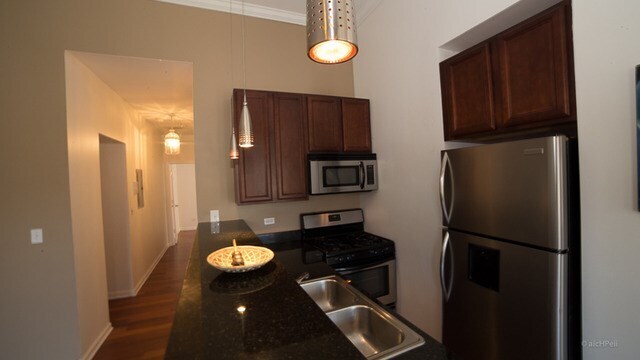 Foto del edificio - 4731 S Ingleside Ave