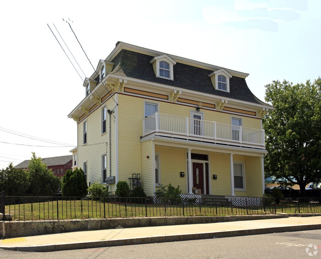 Primary Photo - 21 Jefferson St