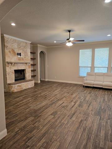 Foto del edificio - 225 White Willow Wy