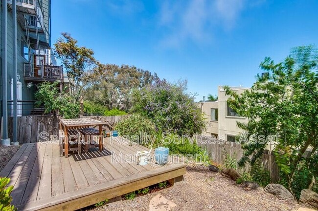 Photo - 661 Peralta Ave Apartment