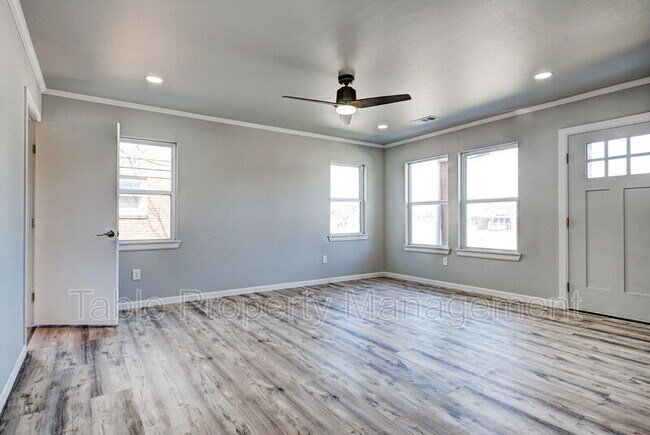 Foto del edificio - 1820 NW 36th St