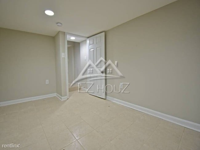 Building Photo - 4739 Alhambra Ave