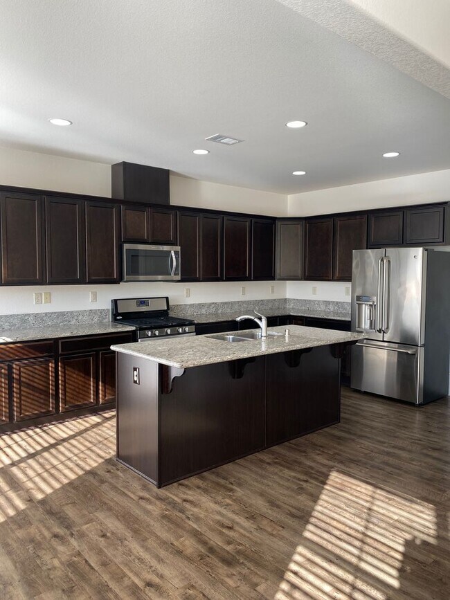Building Photo - Beautiful One Story in Damonte Ranch