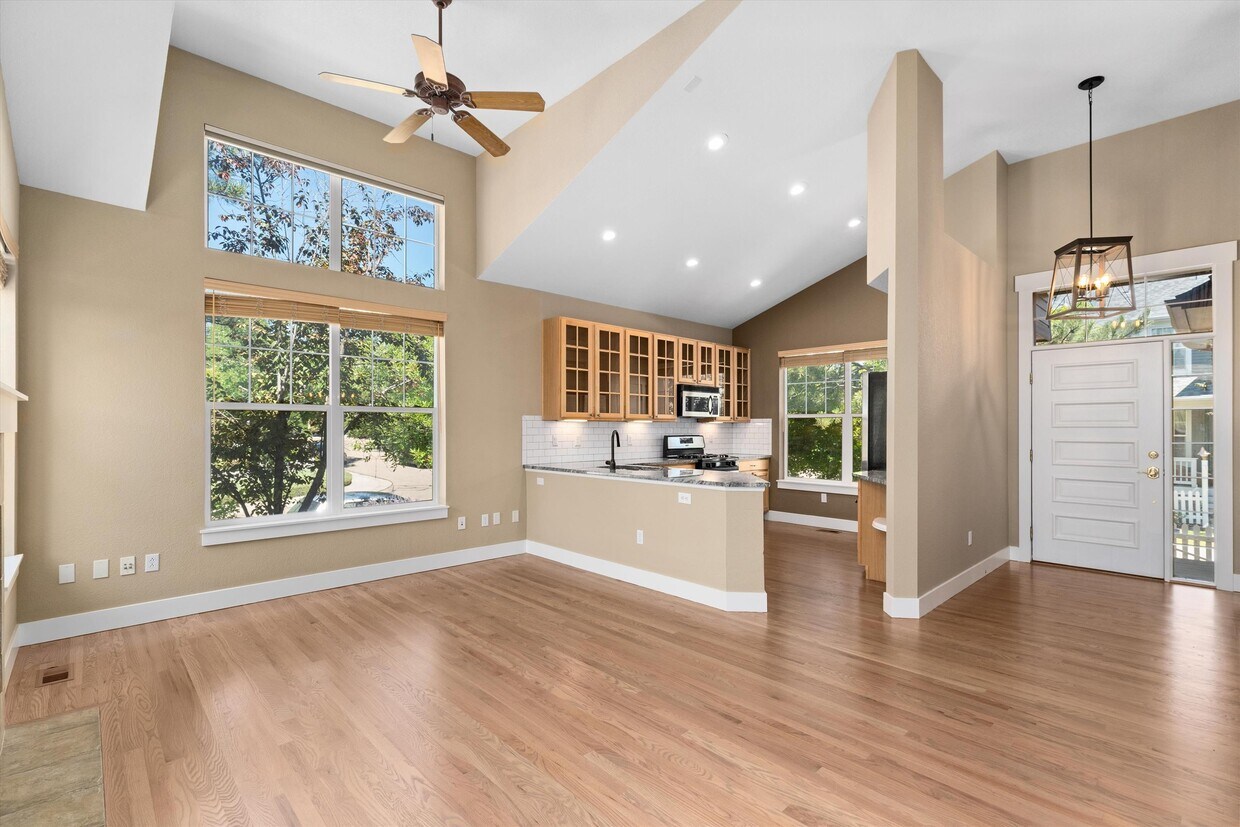 475 Blue Lake Trail, Lafayette, CO 80026 House Rental in Lafayette