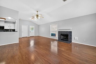 Building Photo - 4002 Teal Run Pl Ct