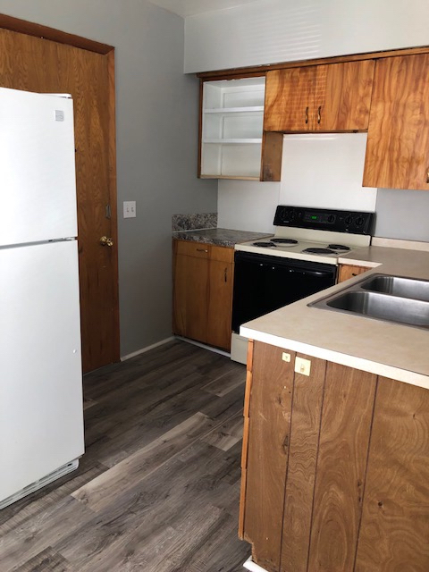 Primary Photo - 200 N 3rd St