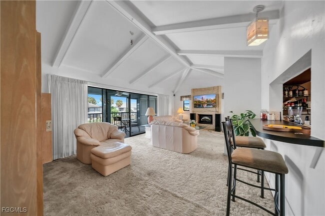 Foto del edificio - 1011 SE 40th St