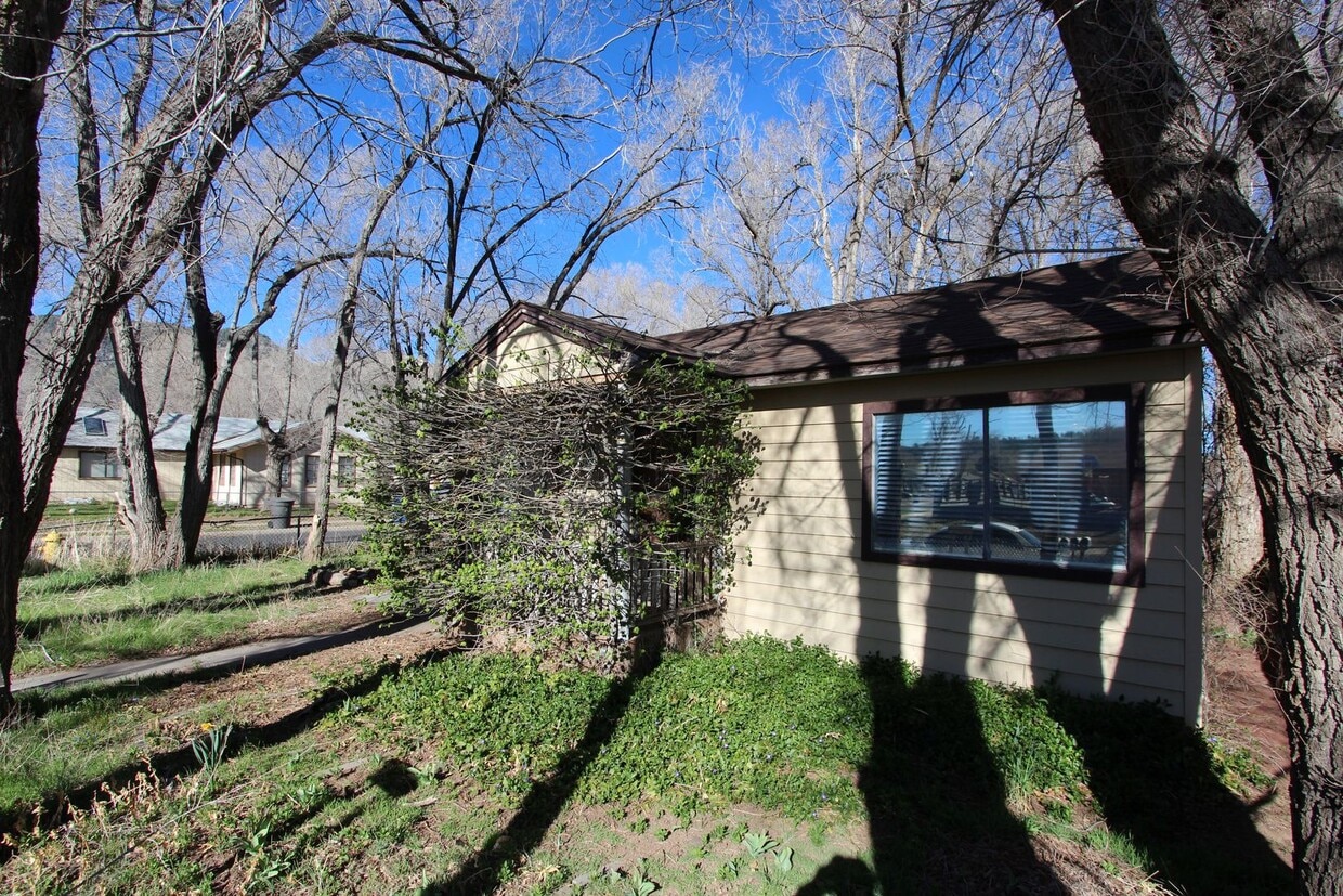 1-Bedroom on Flagstaff’s Eastside | Single-Level Living - 1-Bedroom on Flagstaff’s Eastside | Single-Level Living