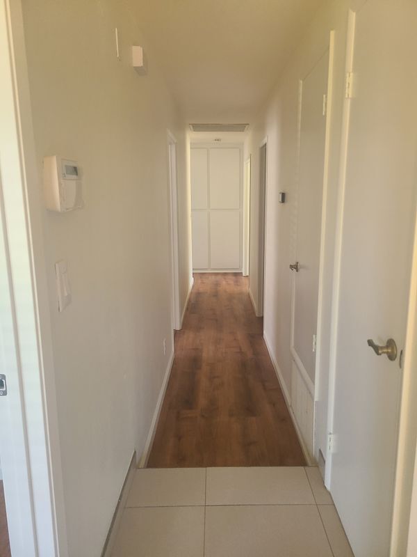 Foto del edificio - 9236 Premier Way