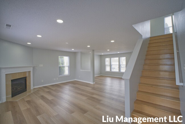 Building Photo - 10020 Olympic Cir