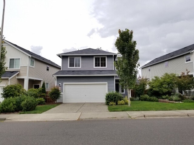 Building Photo - Pet Friendly Tumwater Hill Home