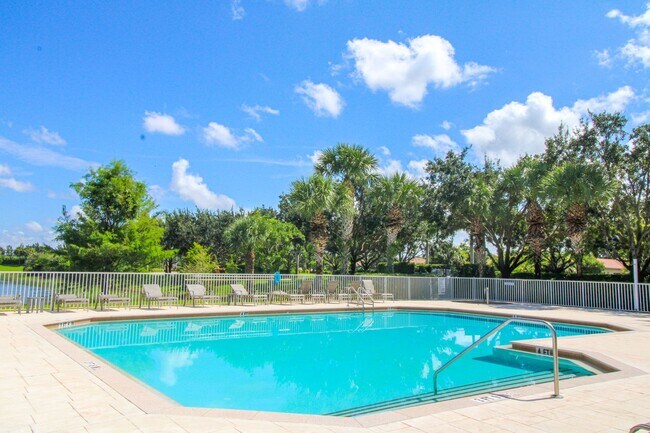 Building Photo - **Ask about the TWO WEEKS FREE**NEW CONSTRUCTION ORANGE BLOSSOM GROVES VILLAS ** 2 BEDROOMS\2.5 B...