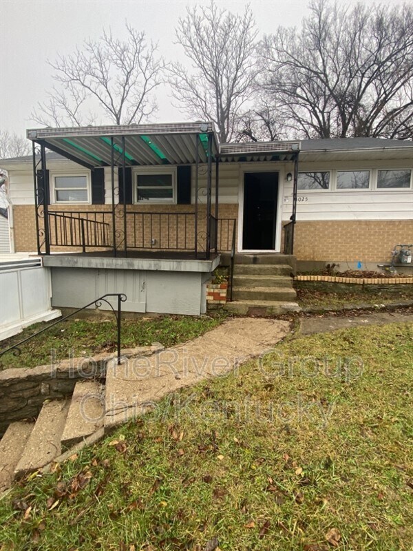 Primary Photo - 3025 Mickey Ave