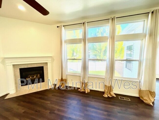 Foto del edificio - 2815 W 1375 N