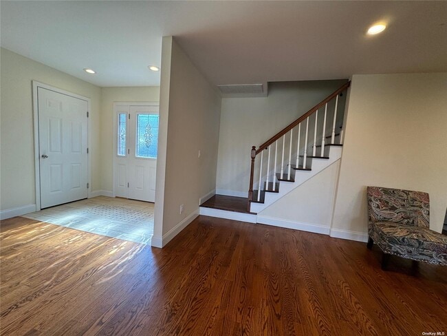 Building Photo - 56 Mill Pond Ln