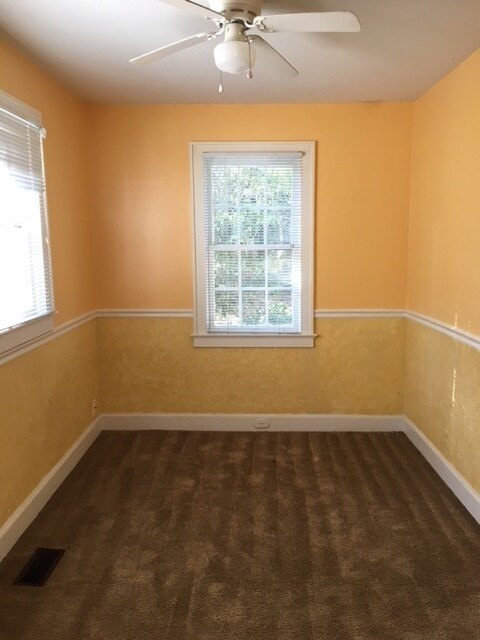 Building Photo - 2 Bedroom House in Valdosta