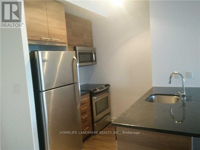 Building Photo - 66 Forest Manor Rd