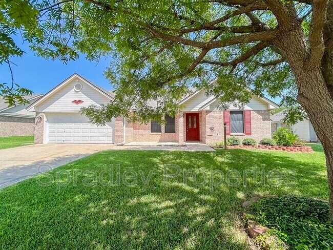 Foto del edificio - 8812 Laurel Ridge