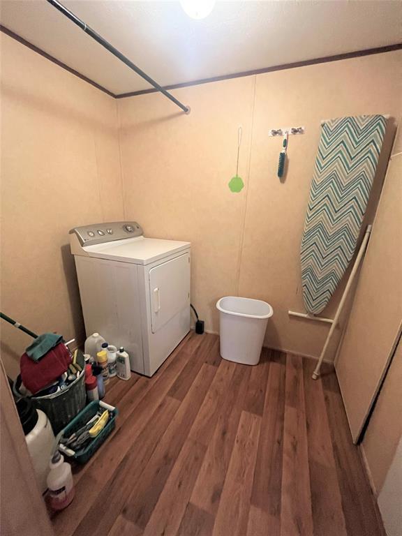 705 San Jacinto St, Highlands, TX 77562 Room for Rent in Highlands, TX