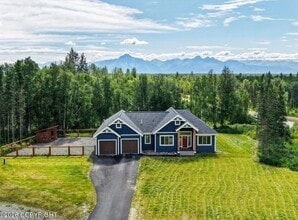 Building Photo - 7064 E Tumnus Cir
