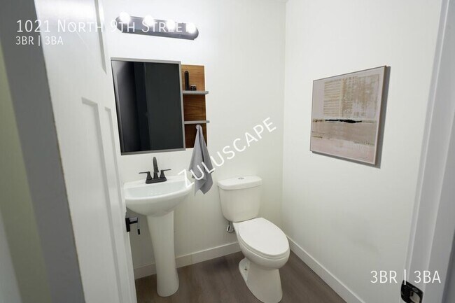 Foto del edificio - 1021 N 9th St