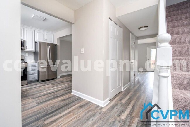 Foto del edificio - 1617 Mt Airy Ct