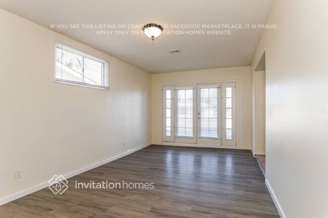 Foto del edificio - 3725 E Sheridan St