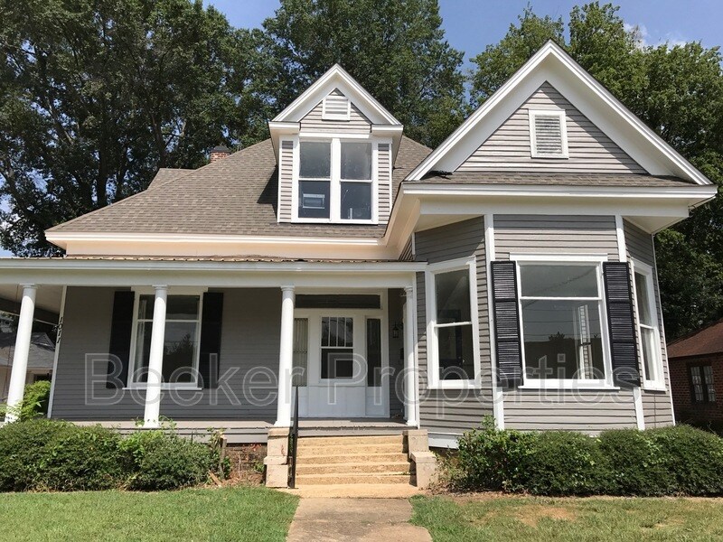 Foto principal - 1011 Queen City Ave